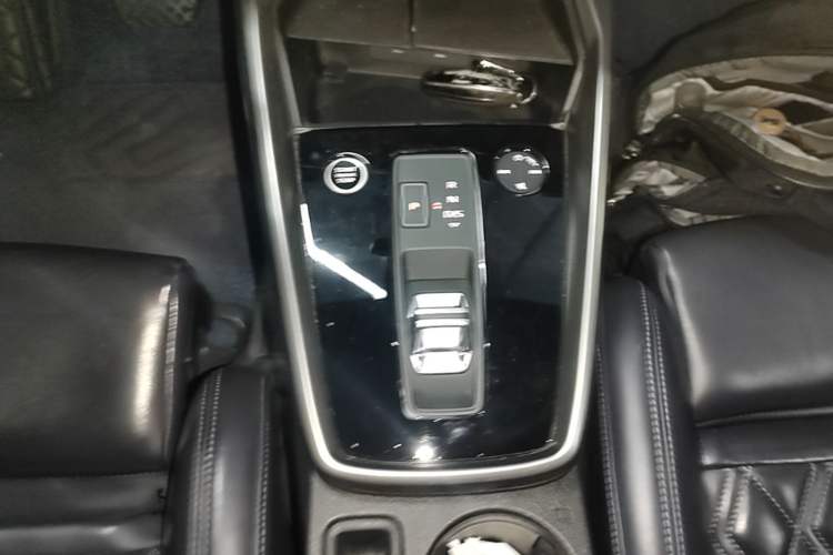 Used Audi A3 2021 Sportback 35 TFSI Advanced Sport Edition Gear Lever