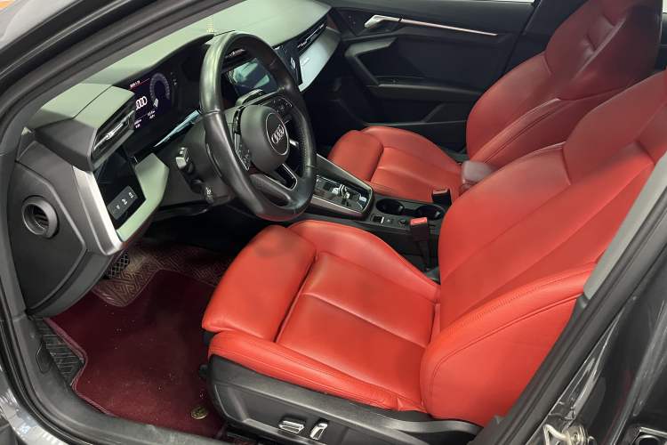Used Audi A3 2021 Sportback 35 TFSI Advanced Sport Edition Interior 3