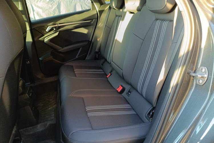 Used Audi A3 2021 Sportback 35 TFSI Fashionable Sports Model Interior 4