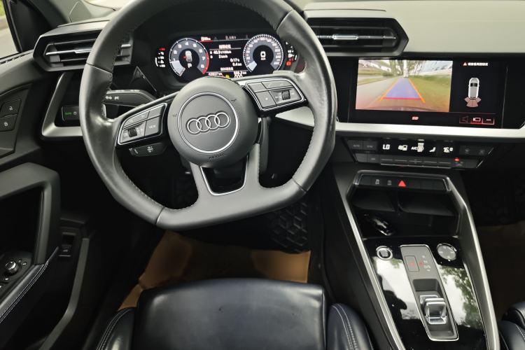 Used Audi A3 2021 Sportback 35 TFSI Advanced Sport Edition Interior 5