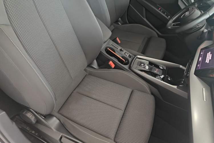 Used Audi A3 2021 Sportback 35 TFSI Advanced Sport Edition Right Front Seat