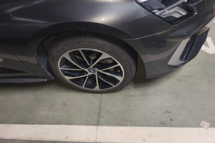 Used Audi A3 2021 A3L Limousine 35 TFSI Progressive Sport Edition Right Front Wheel Hub