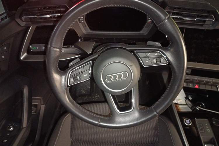 Used Audi A3 2021 Sportback 35 TFSI Advanced Sport Edition Steering Wheel