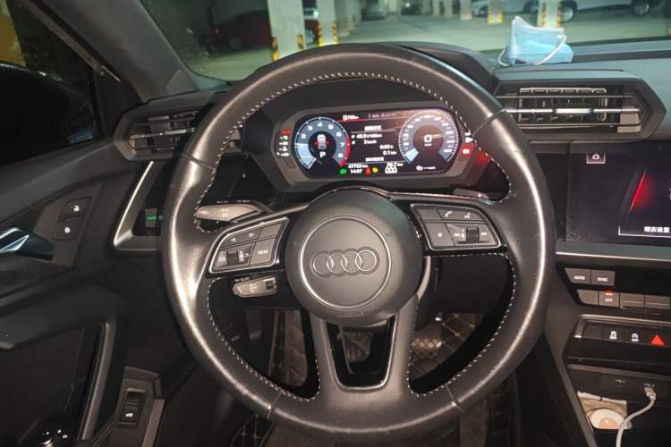 Used Audi A3 2021 Sportback 35 TFSI Fashionable Sports Model Steering Wheel