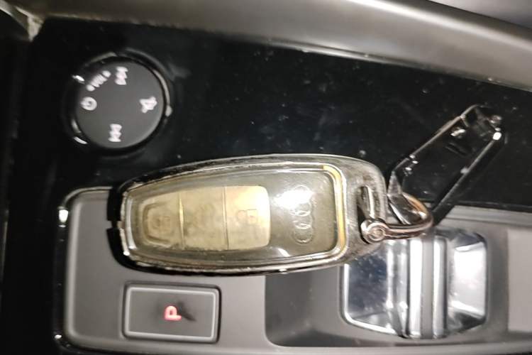 Used Audi A3 2021 Sportback 35 TFSI Advanced Sport Edition Vehicle Key