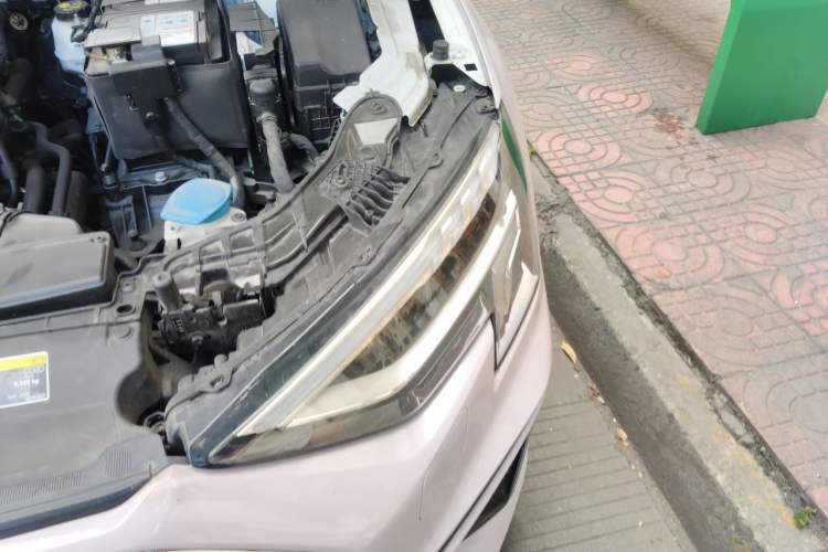 Used Audi A3 2021 A3L Limousine 35 TFSI Progressive Sport Edition Engine Bay Left