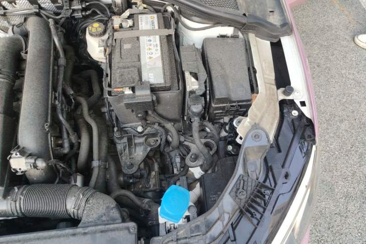 Used Audi A3 2021 Sportback 35 TFSI Fashionable Sports Model Engine Bay Left