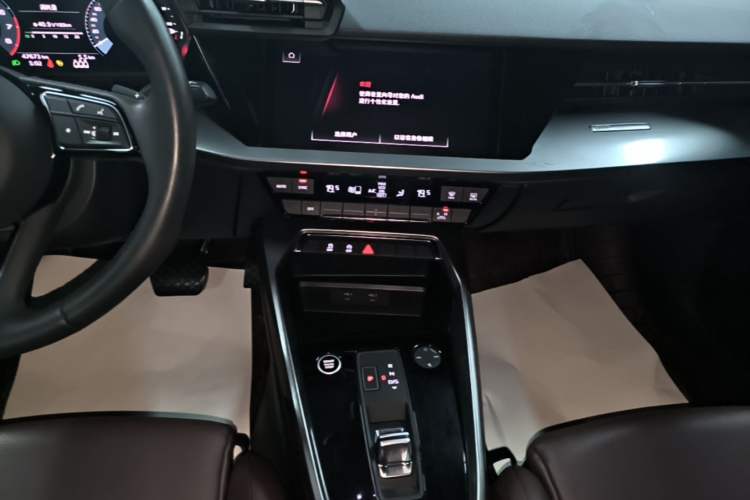 Used Audi A3 2021 Sportback 35 TFSI Ambition Style Edition Audio And AC Panel