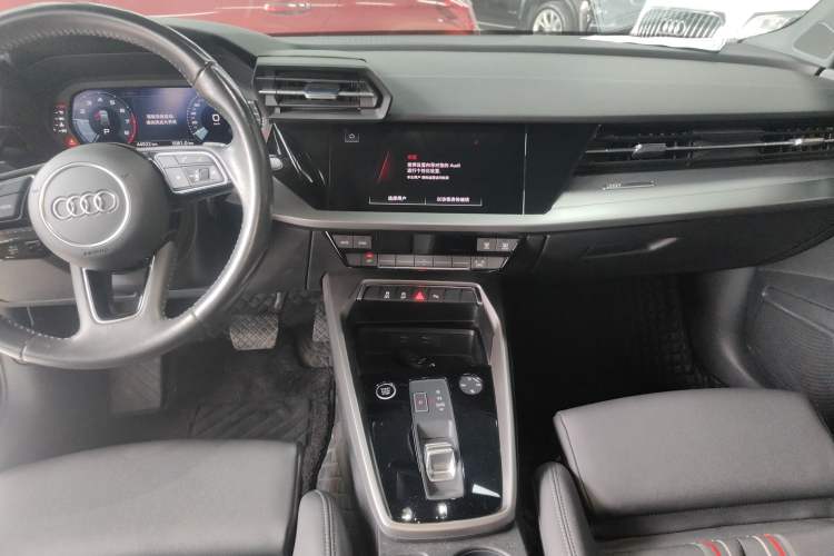 Used Audi A3 2021 Sportback 35 TFSI Fashionable Sports Model Audio And AC Panel