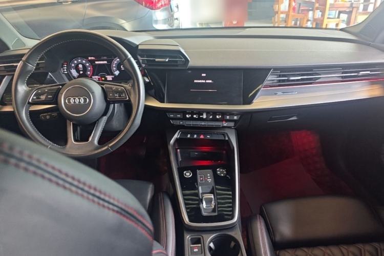 Used Audi A3 2021 A3L Limousine 35 TFSI Fashion Sport Model Center Console