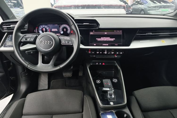 Used Audi A3 2021 A3L Limousine 35 TFSI Progressive Sport Edition Center Console