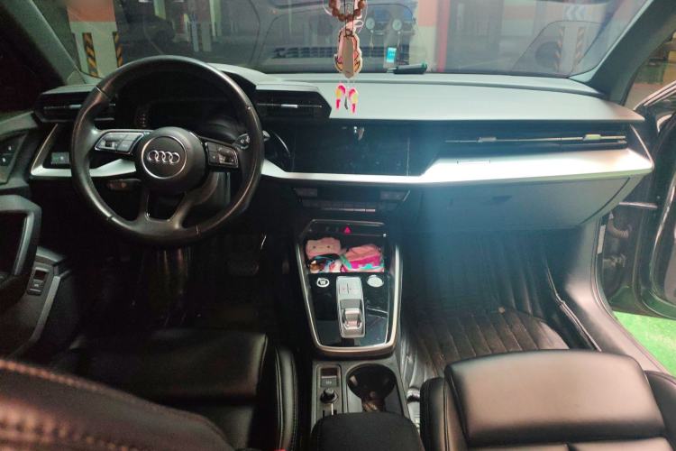 Used Audi A3 2021 A3L Limousine 35 TFSI Ambition Style Edition Center Console