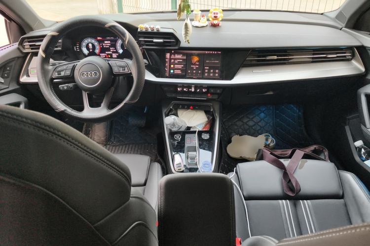 Used Audi A3 2021 A3L Limousine 35 TFSI Fashion Sport Model Center Console
