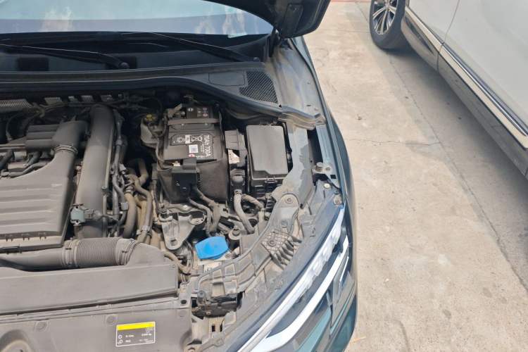 Used Audi A3 2021 Sportback 35 TFSI Fashionable Sports Model Engine Bay Left
