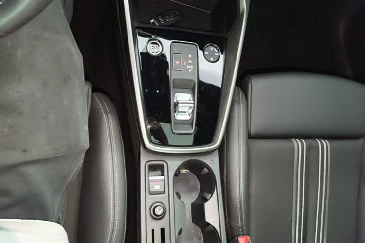 Used Audi A3 2021 Sportback 35 TFSI Fashionable Sports Model Gear Lever