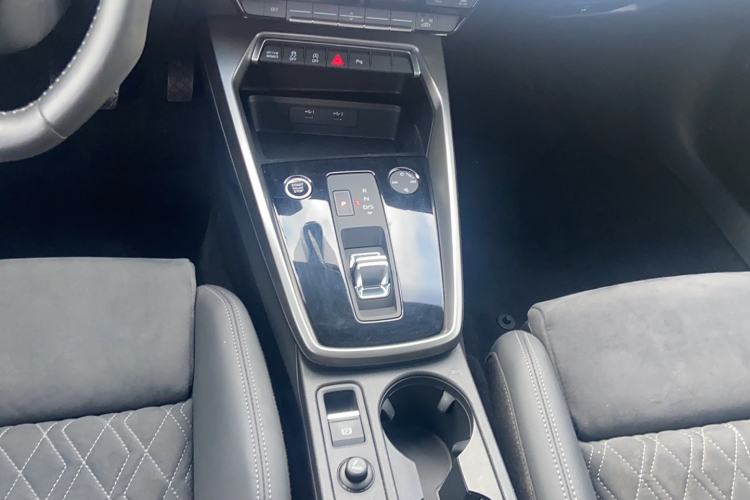 Used Audi A3 2021 A3L Limousine 35 TFSI Luxury Sport Edition Gear Lever