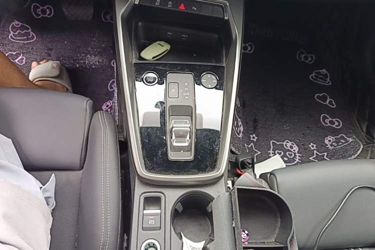 Used Audi A3 2021 A3L Limousine 35 TFSI Fashion Sport Model Gear Lever