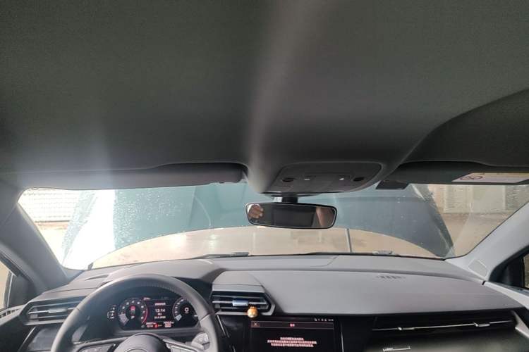 Used Audi A3 2021 Sportback 35 TFSI Advanced Sport Edition Headliner