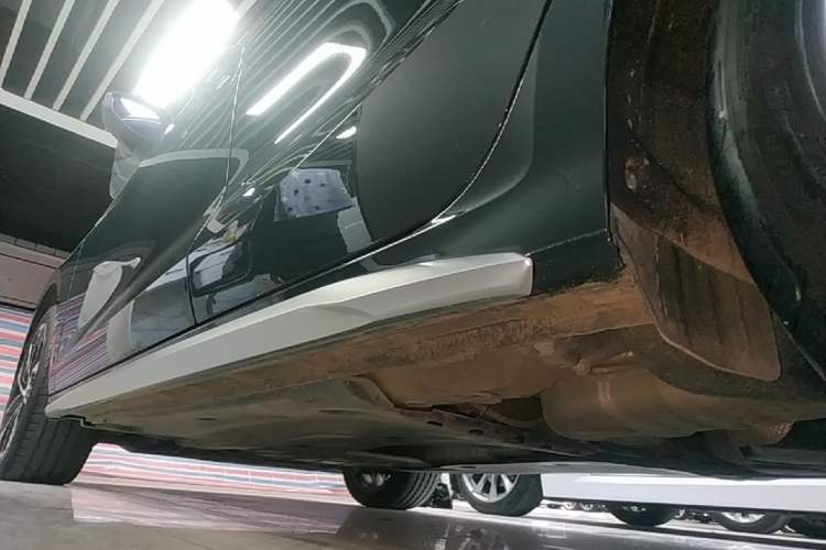 Used Audi A3 2021 Sportback 35 TFSI Advanced Sport Edition Left Side Sill