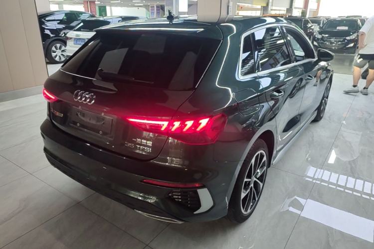 Used Audi A3 2021 Sportback 35 TFSI Advanced Sport Edition Rear Right 45 Deg