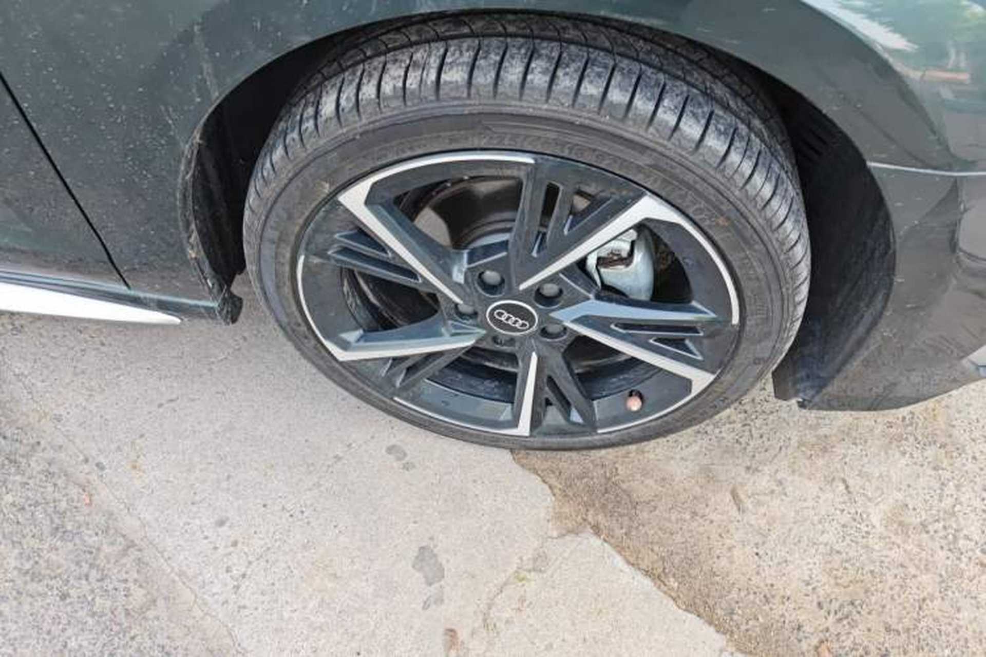 Used Audi A3 2021 Sportback 35 TFSI Fashionable Sports Model Right Front Wheel Hub