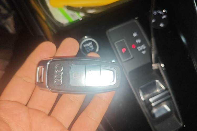 Used Audi A3 2021 A3L Limousine 35 TFSI Luxury Prestige Edition Vehicle Key