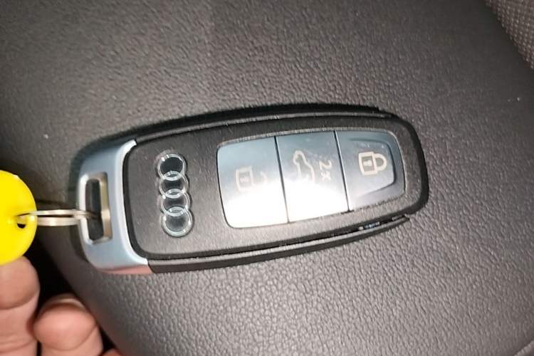 Used Audi A3 2021 Sportback 35 TFSI Fashionable Sports Model Vehicle Key