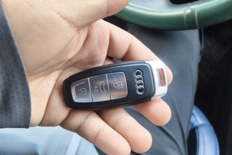 Used Audi A3 2021 Sportback 35 TFSI Advanced Sport Edition Vehicle Key
