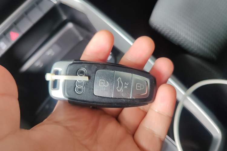Used Audi A3 2021 Sportback 35 TFSI Advanced Sport Edition Vehicle Key