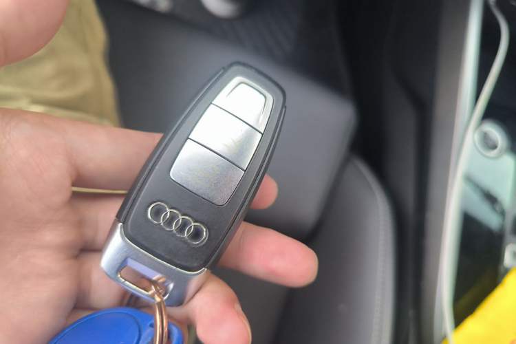 Used Audi A3 2021 A3L Limousine 35 TFSI Fashion Sport Model Vehicle Key