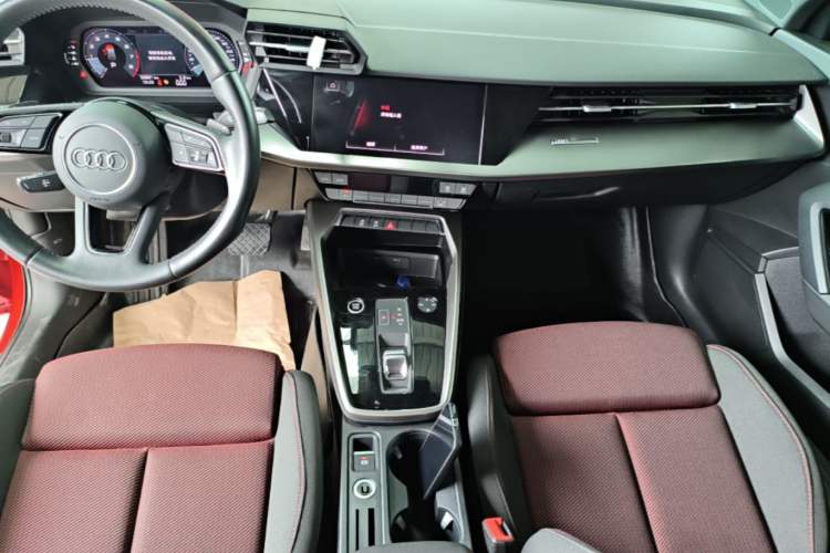 Used Audi A3 2021 Sportback 35 TFSI Advanced Sport Edition Audio And AC Panel