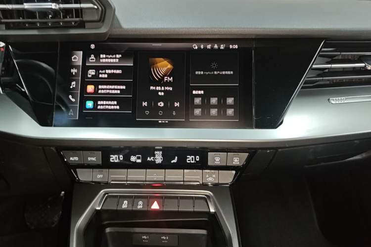 Used Audi A3 2021 A3L Limousine 35 TFSI Progressive Sport Edition Audio And AC Panel