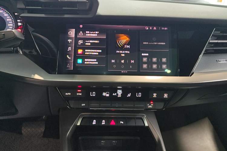 Used Audi A3 2021 A3L Limousine 35 TFSI Fashion Sport Model Audio And AC Panel