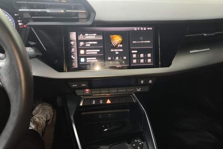 Used Audi A3 2021 Sportback 35 TFSI Advanced Sport Edition Audio And AC Panel