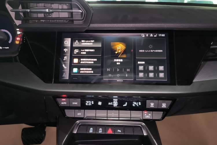 Used Audi A3 2021 A3L Limousine 35 TFSI Fashion Sport Model Audio And AC Panel