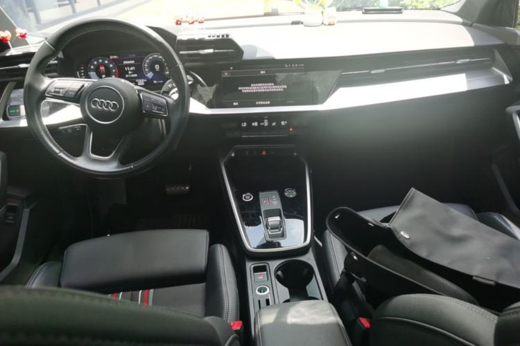 Used Audi A3 2021 A3L Limousine 35 TFSI Fashion Sport Model Center Console