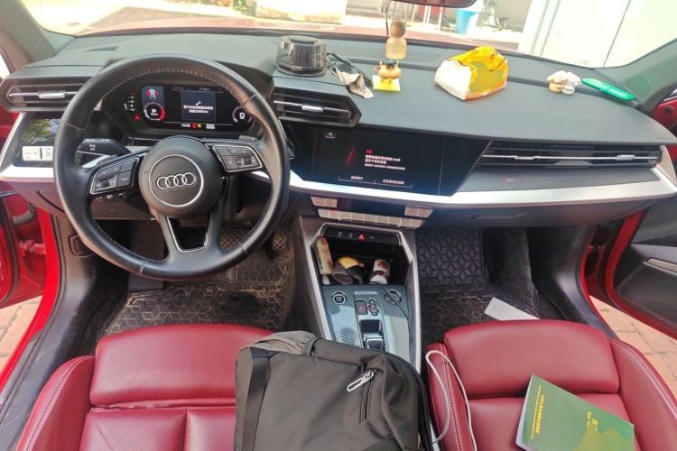 Used Audi A3 2021 Sportback 35 TFSI Fashionable Sports Model Center Console