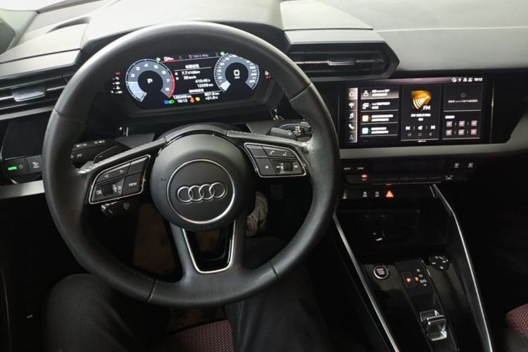 Used Audi A3 2021 Sportback 35 TFSI Advanced Sport Edition Center Console