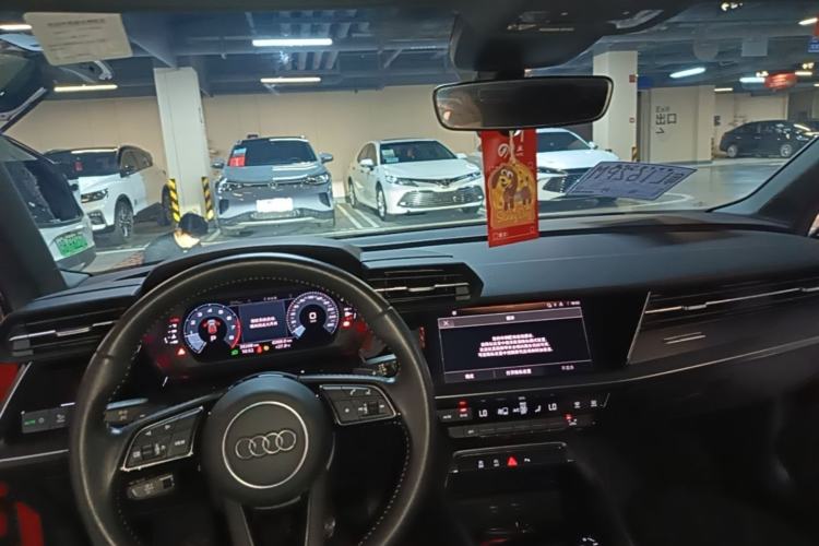 Used Audi A3 2021 Sportback 35 TFSI Fashionable Sports Model Center Console