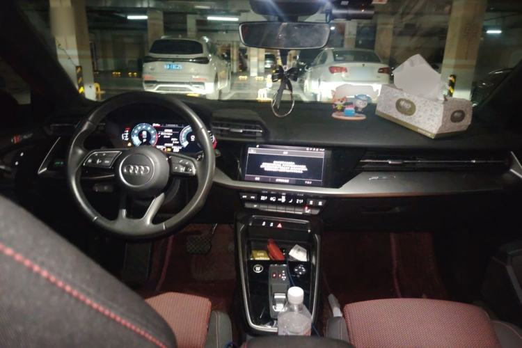 Used Audi A3 2021 A3L Limousine 35 TFSI Progressive Sport Edition Center Console
