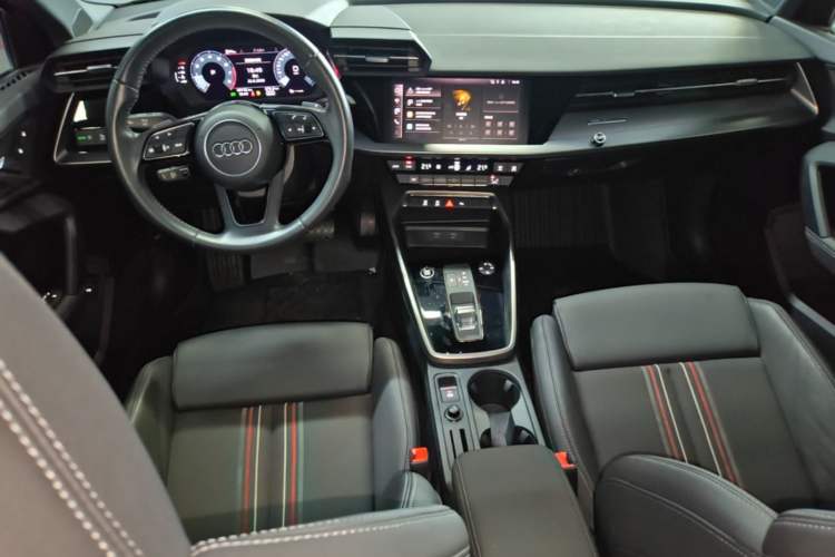 Used Audi A3 2021 Sportback 35 TFSI Fashionable Sports Model Center Console