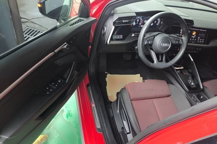 Used Audi A3 2021 Sportback 35 TFSI Advanced Sport Edition Driver Seat