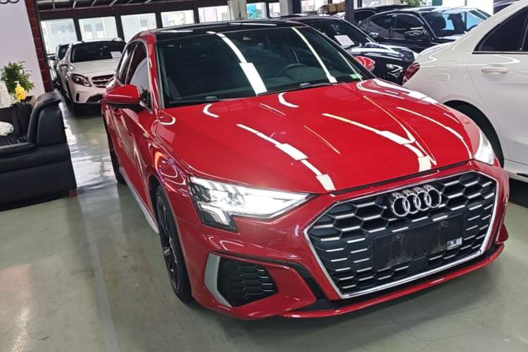 Used Audi A3 2021 Sportback 35 TFSI Fashionable Sports Model Front Right 45 Deg