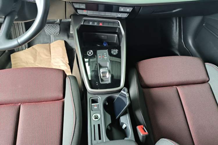 Used Audi A3 2021 Sportback 35 TFSI Advanced Sport Edition Gear Lever