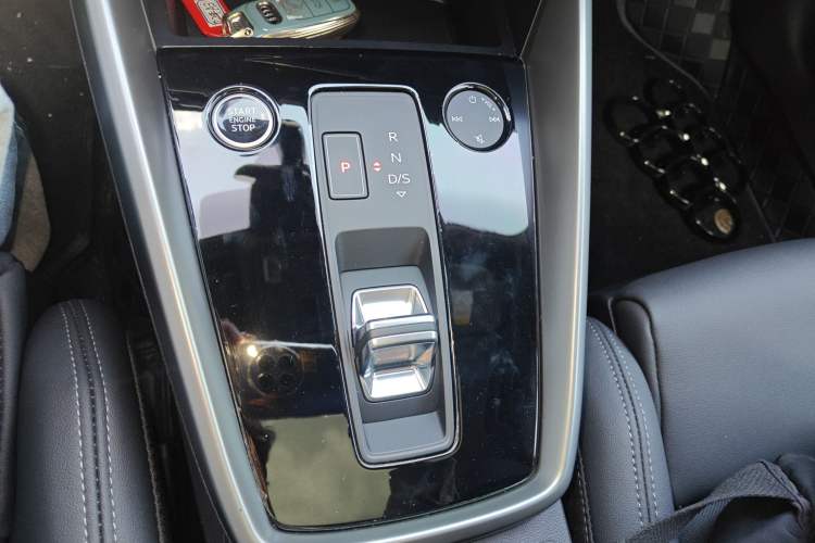 Used Audi A3 2021 Sportback 35 TFSI Fashionable Sports Model Gear Lever