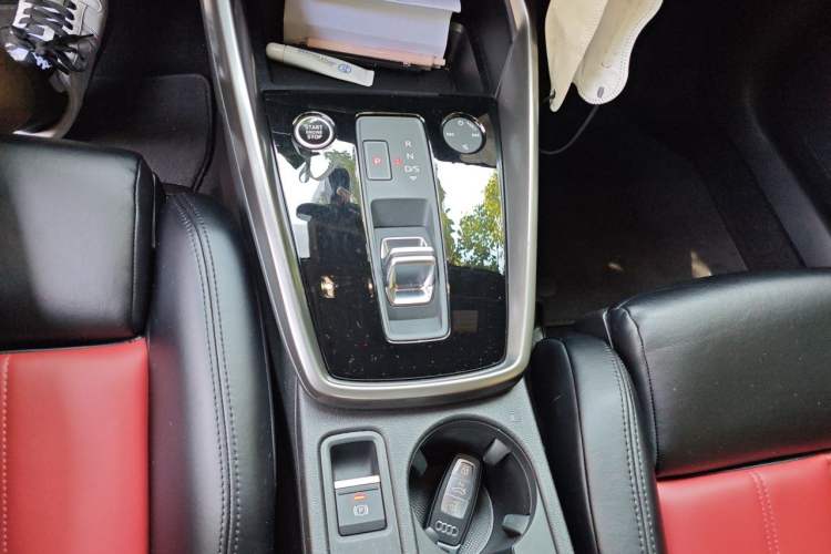 Used Audi A3 2021 Sportback 35 TFSI Advanced Sport Edition Gear Lever