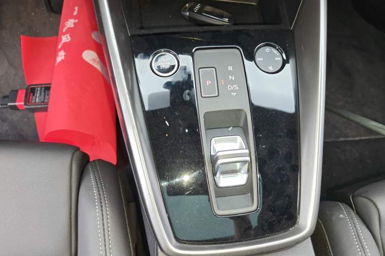 Used Audi A3 2021 A3L Limousine 35 TFSI Fashion Sport Model Gear Lever