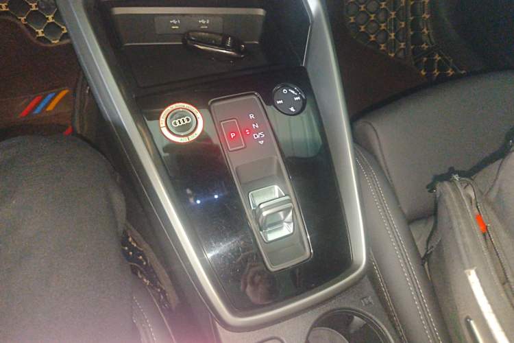 Used Audi A3 2021 Sportback 35 TFSI Stylish and Elegant Model Gear Lever