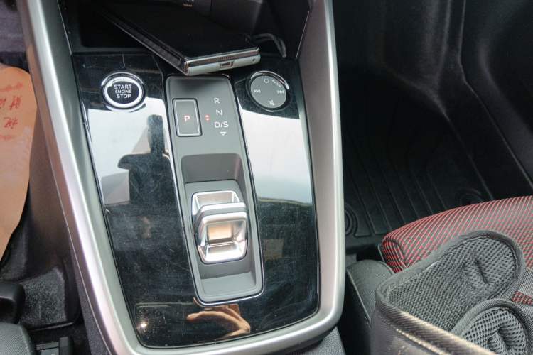 Used Audi A3 2021 Sportback 35 TFSI Advanced Sport Edition Gear Lever