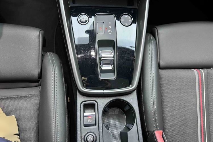 Used Audi A3 2021 A3L Limousine 35 TFSI Fashion Sport Model Gear Lever